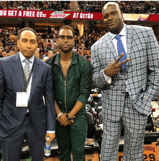 与教练组需 与教练组需